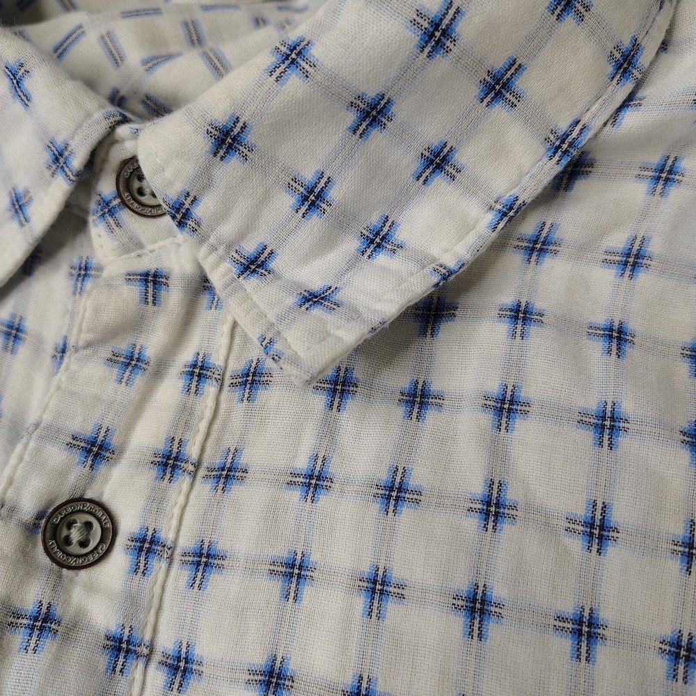 Carbon 2 Cobalt Button Down Shirt Mens M Cream Blue Geometric Long Sleeve Cotton
